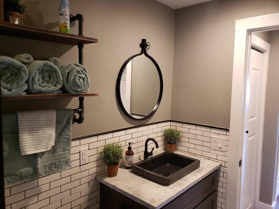 Lake Front Condo 1Bd - Fully Remodeled! Dillon Eksteriør bilde