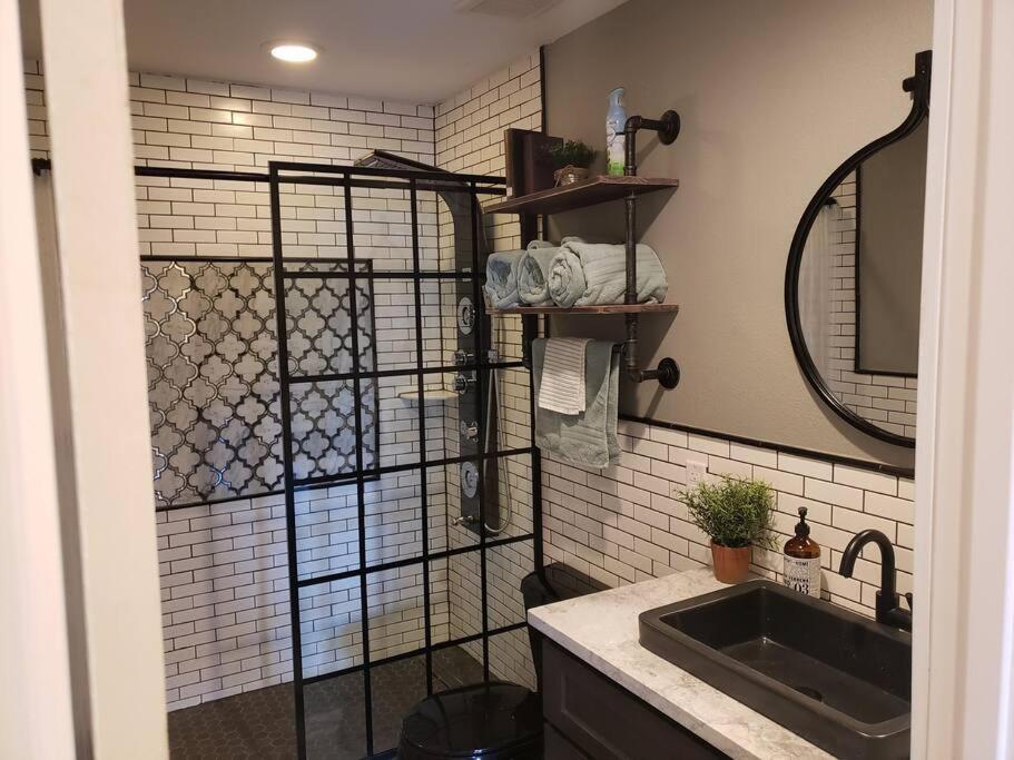 Lake Front Condo 1Bd - Fully Remodeled! Dillon Eksteriør bilde